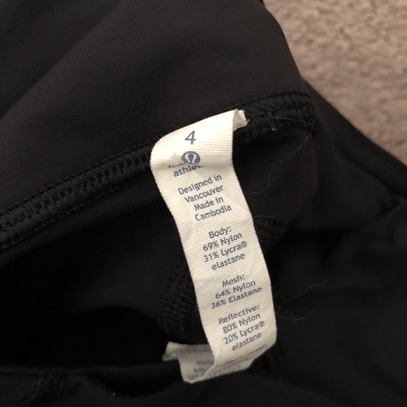 Lululemon cropped leggings - size 4 - Picture 4 of 4